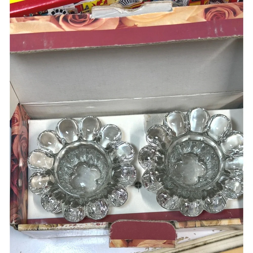 Collectors Crystal Galleries‎ Crystal Candleholder Set 2 Piece Scalloped Floral